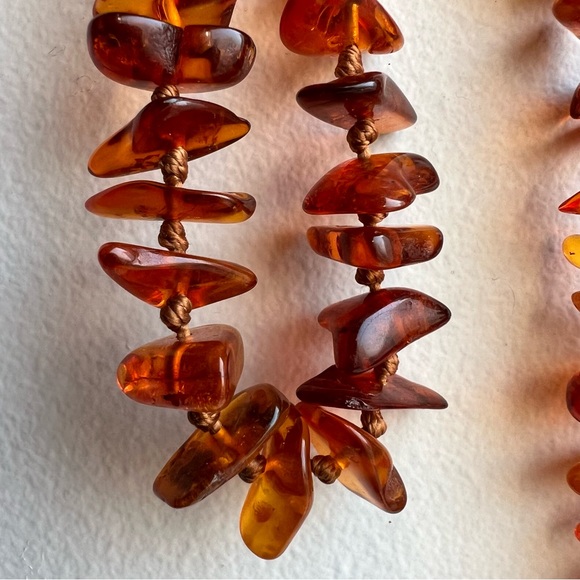 39” LONG Vintace Baltic Amber Necklace - Picture 3 of 5